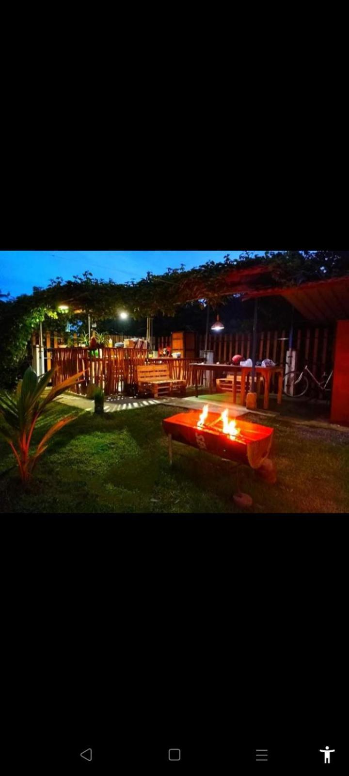 Hilltop Bungalow Hotel Мириса Екстериор снимка