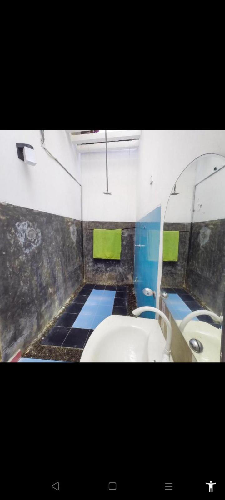 Hilltop Bungalow Hotel Мириса Екстериор снимка